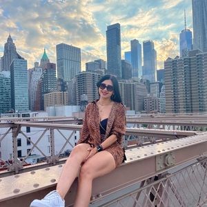 Zara 2 piece set ! Only used one time for a New York trip! Excellent conditions